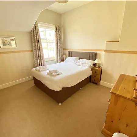 Cosy 2-bed House In The Heart Of Keswick *